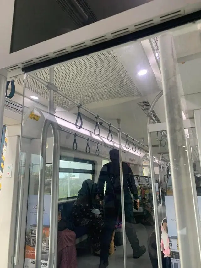 Group Of M'sian Men Caught Sitting In Women's KTM Coach, Sparks Debate Among Netizens