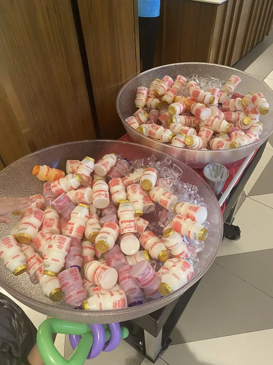 M'sians Rush To Defend "Elite" White Vitagen Flavour After Netizen Disses It On Twitter