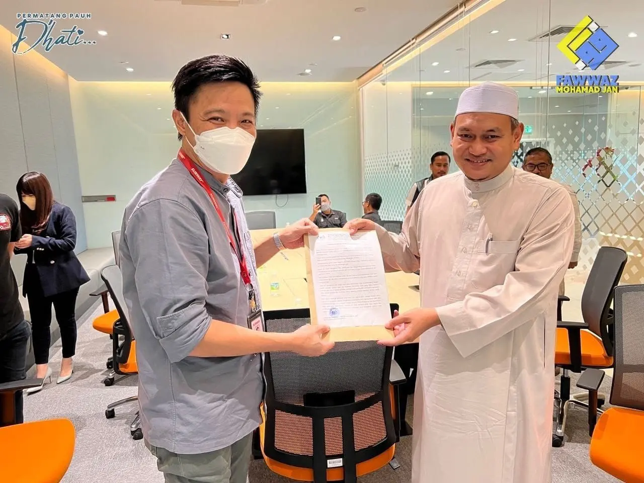 Ustaz Muhammad Fawwaz meeting with event organiser