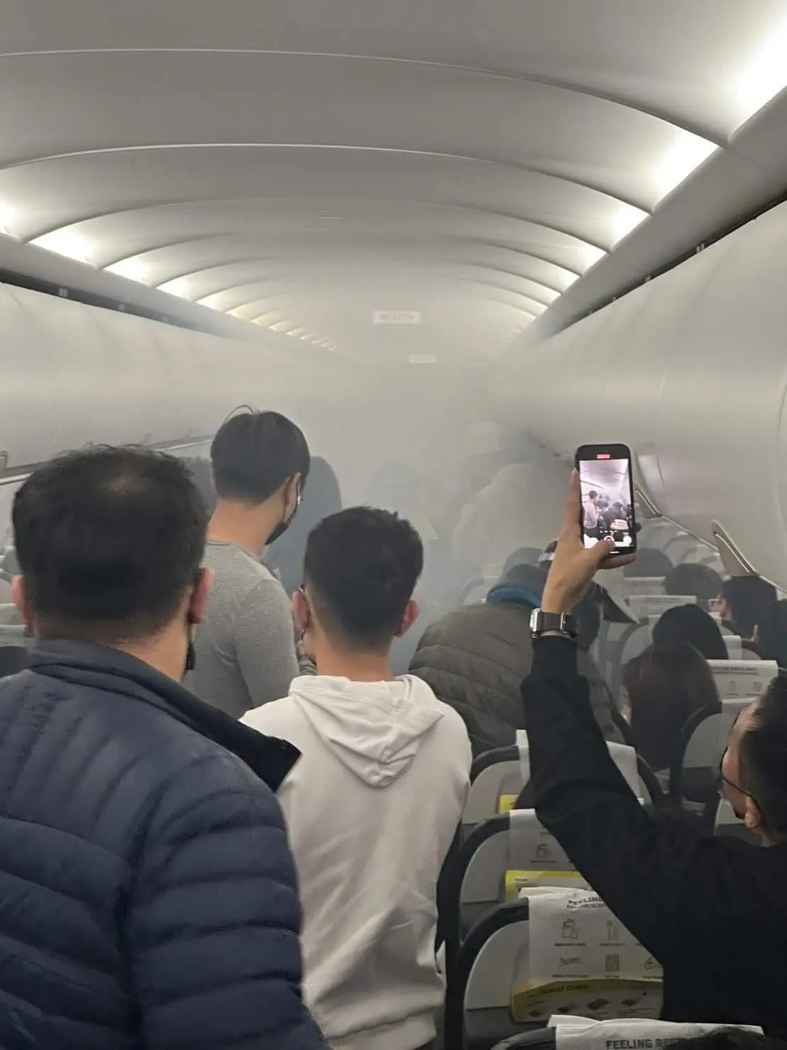 Power bank explodes on Scoot flight