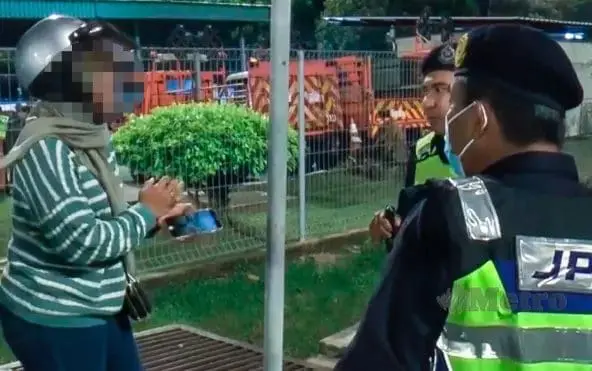 M'sian Man Dumps Fiancée At Penang Bridge