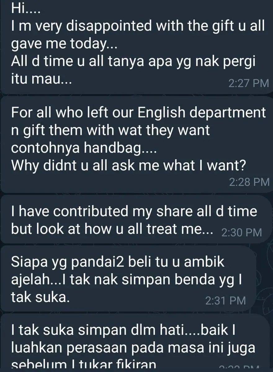 "I Deserve Better" — M'sian Teacher Unhappy With Spice Rack She Got As Retirement Gift