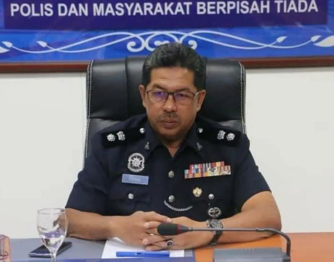 11 M'sians Arrested For Assaulting Food Delivery Rider At Batu Pahat Guesthouse