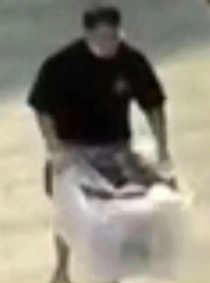 Suspicious man spotted in Abby Choi case