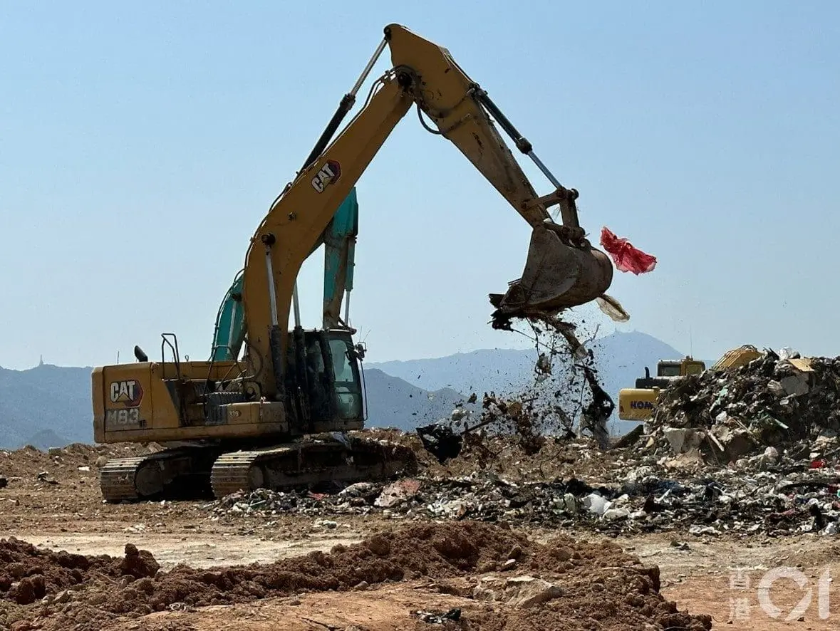 An excavator digs through Ta Kwu Ling landfill to find Abby Choi's body parts