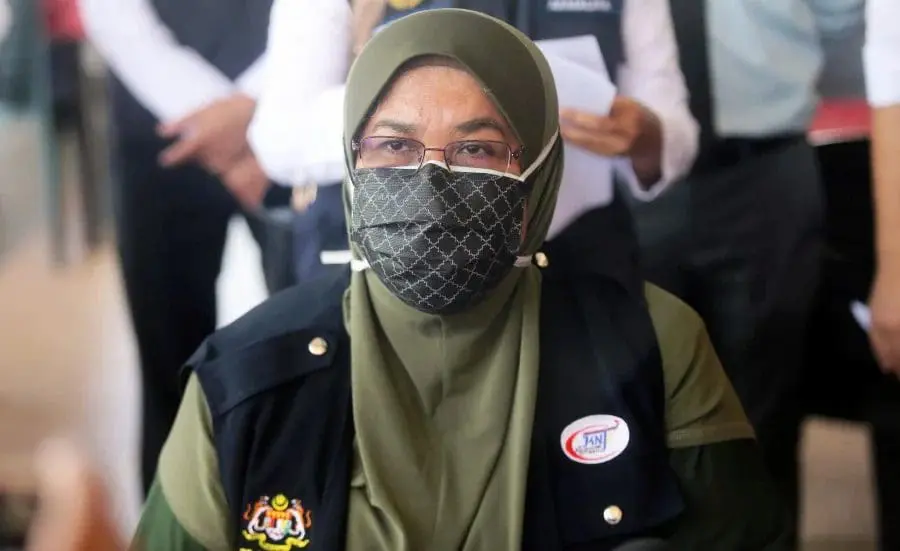 Pahang Health director Datuk Dr Nor Azimi Yunus