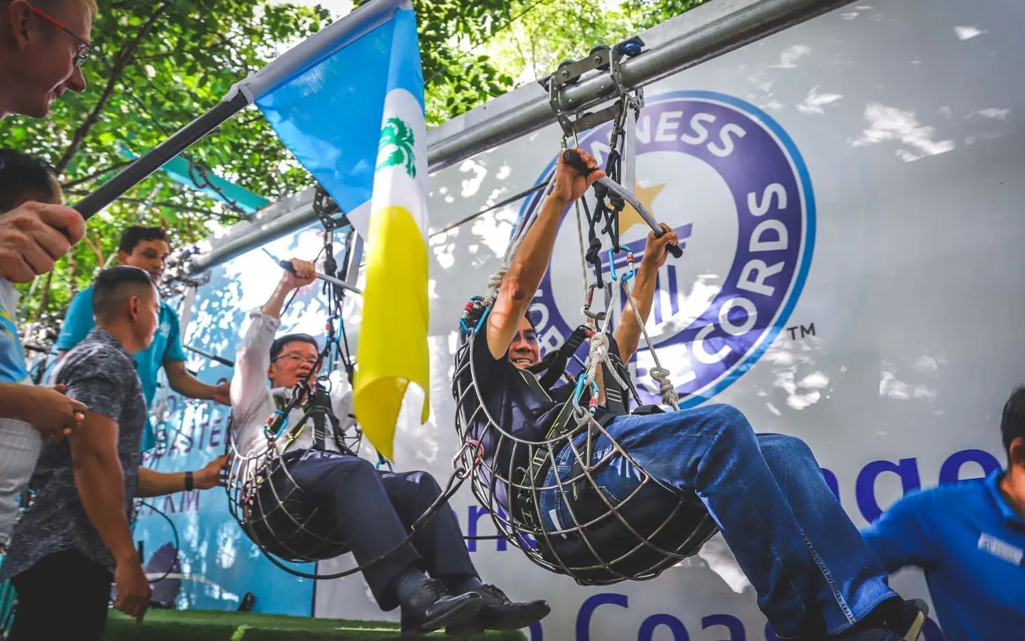 Dato' Sim and YAB Tuan Chow Kon Yeow at ESCAPE Penang, playing one of the activities.