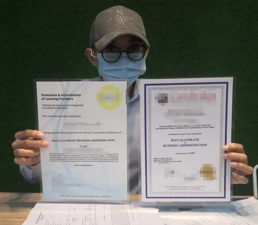 Johor Student Struggles To Find Job After Discovering 5-Year Business Degree Was Unaccredited