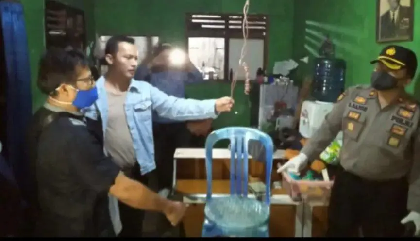 Woman Fakes Suicide On Video For Views But Kills Herself In The End By Accident