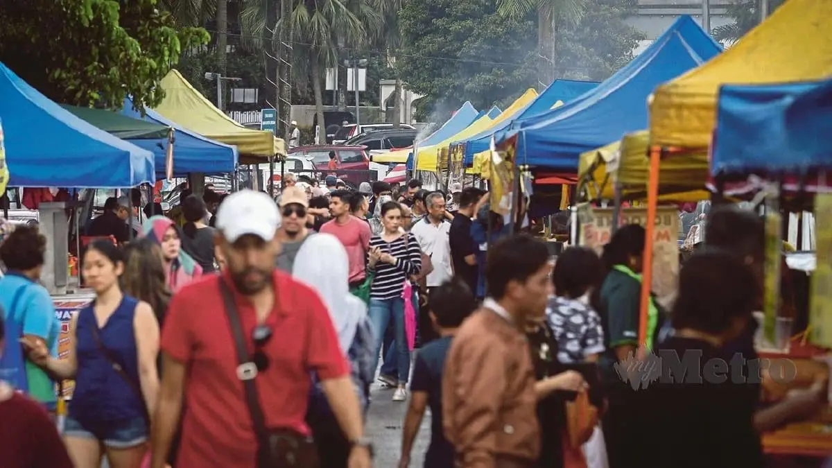 A Ramadan bazaar in Malaysia