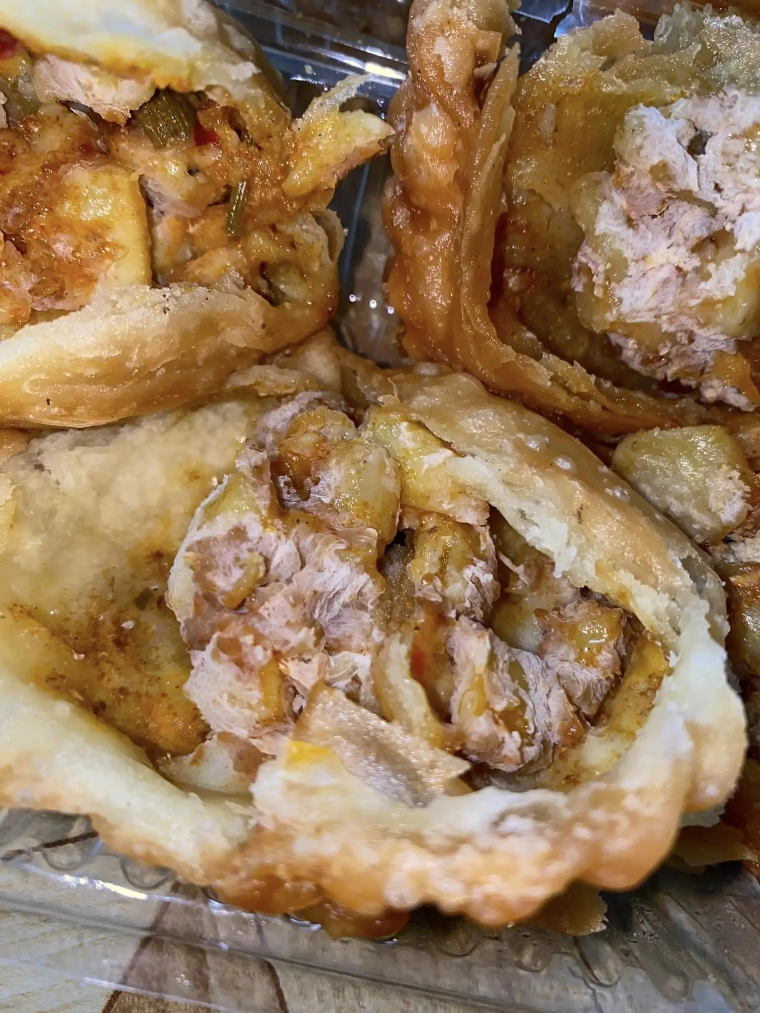 "Trashy Curry Puff!" — Kuantan Woman Slams Bazaar Stall For Selling Mouldy Curry Puffs
