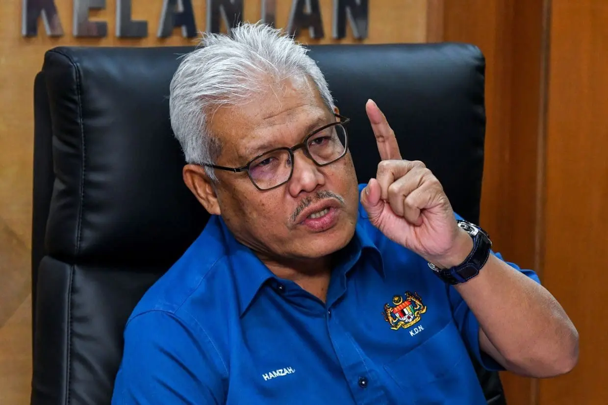 Opposition Leader Hamzah Zainudin's Son  Charged with Violating Cooking Oil Subsidy Regulations  