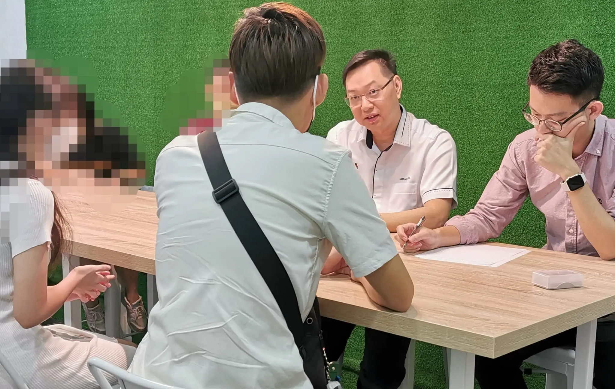 PH MP: 'Johor Axia Couple' Were Allegedly Filmed By Someone Who Posed As Policeman