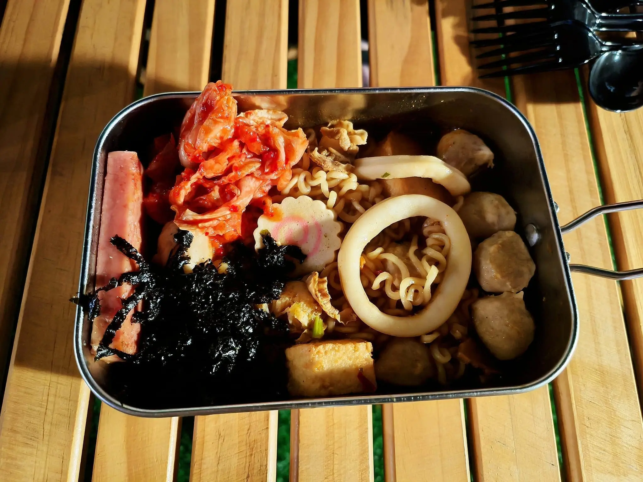 M'sian Woman Stunned By RM29 Instant Noodles Served At Johor Restaurant