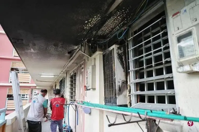 SG Man Installs Used Aircon At Flat, But It Explodes And Lands Neighbour's 2 Kids In The Hospital