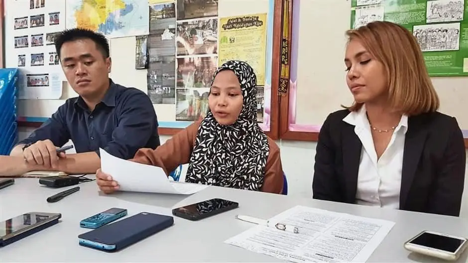 M'sian Student Sues Ex-Teacher For Being Absent For 7 Months, Wants Her Case To Be A 'Wake Up Call'