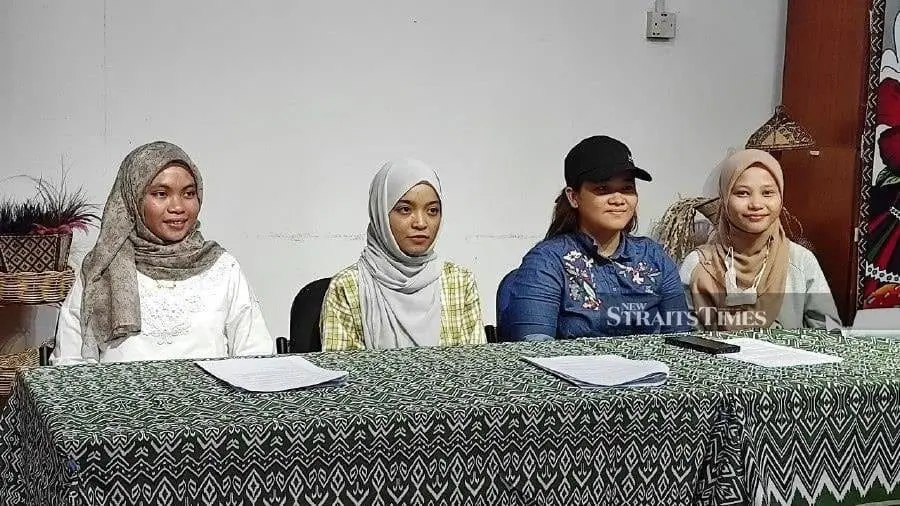 M'sian Student Sues Ex-Teacher For Being Absent For 7 Months, Wants Her Case To Be A 'Wake Up Call'