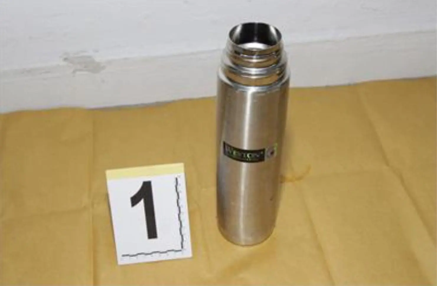 Indonesian Woman Travels To Singapore To Injure M'sian Husband Who Asked For Divorce With Hot Water