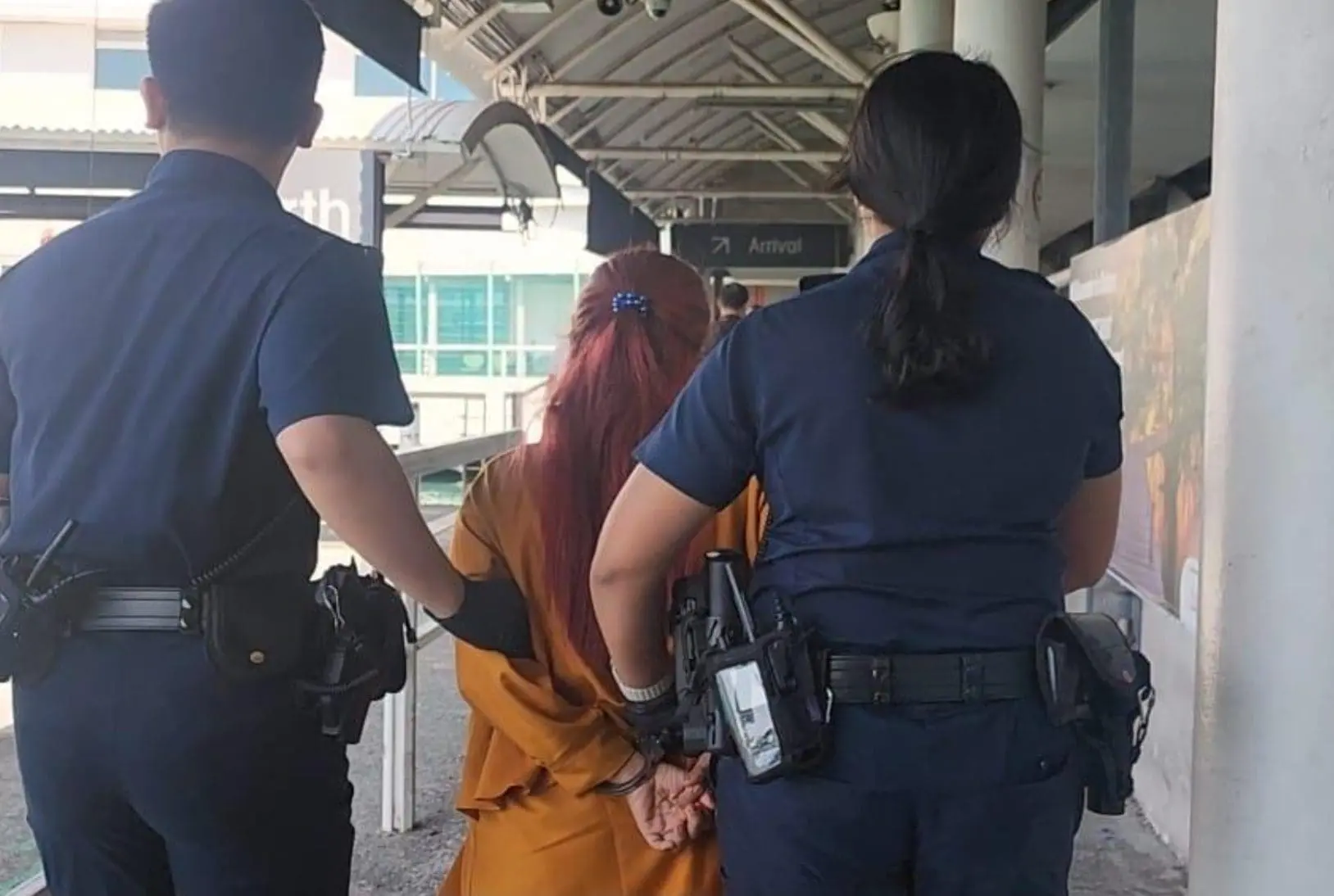 Indonesian Woman Travels To Singapore To Injure M'sian Husband Who Asked For Divorce With Hot Water