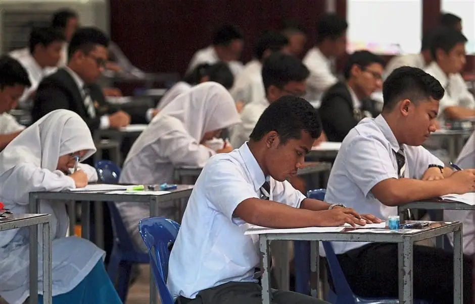 Study Reveals 90,000 Students Failed Maths And 52,000 Failed English For SPM
