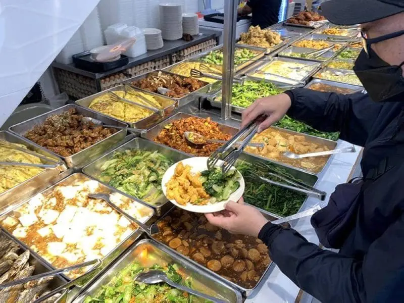 M'sian Woman Complains Over RM24 Economy Rice, Netizens Point Out Prices Were Stated Clearly