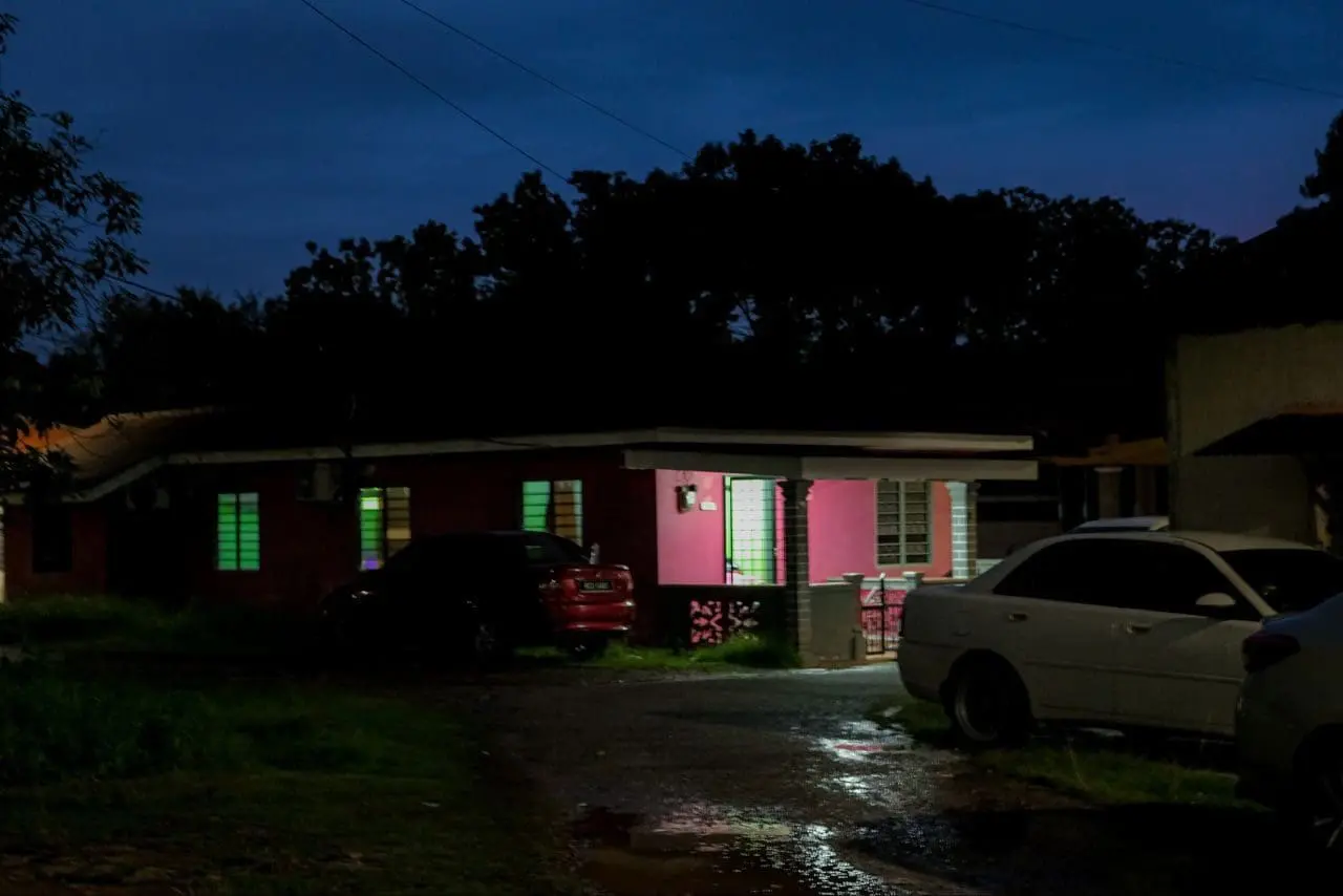 14yo M'sian Teen Strangles 9yo Brother, Incident Was Witnessed By Mother On CCTV