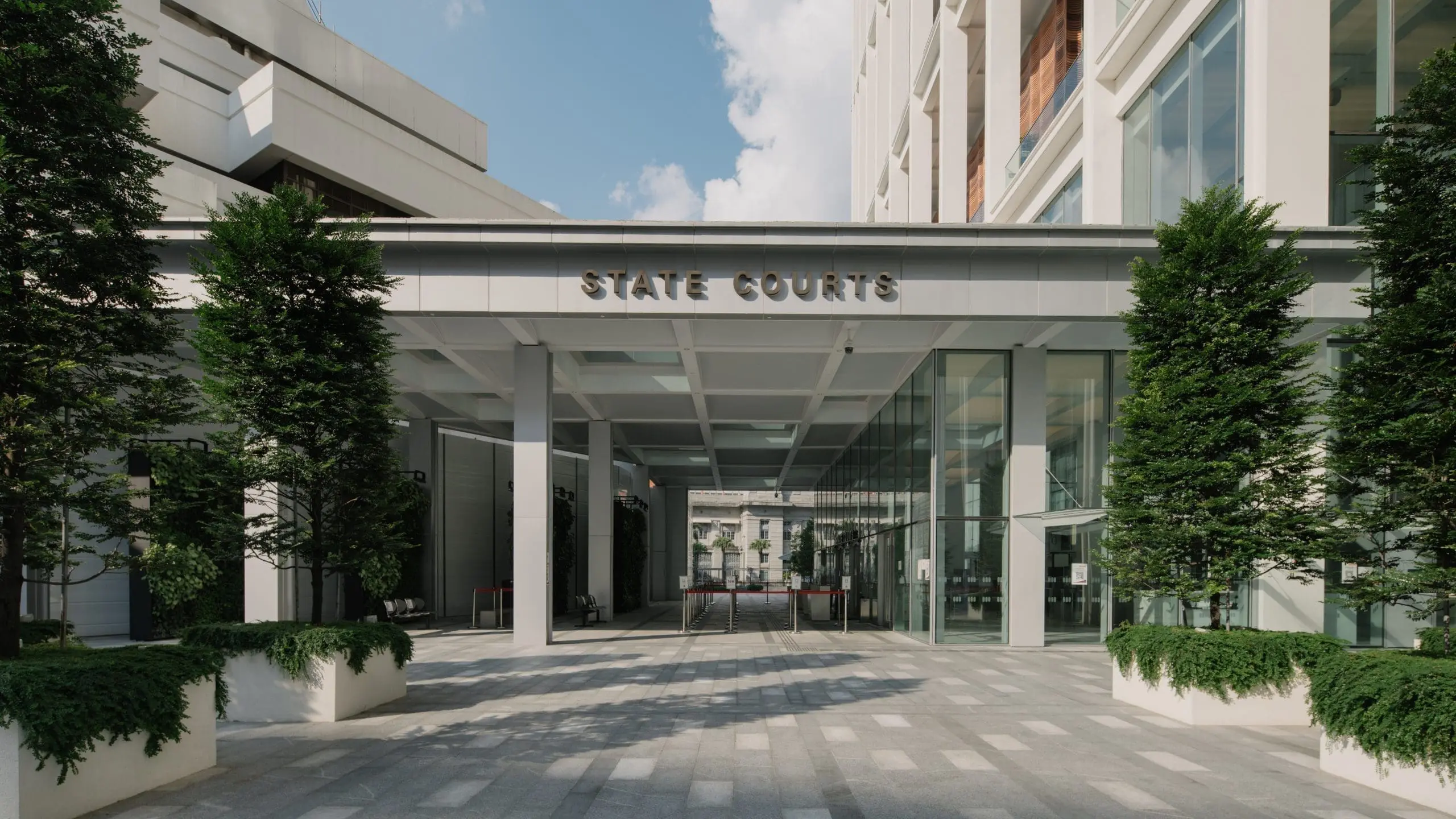 Man With With Bipolar Disorder Sets Bed On Fire To Kill 'Bedbugs', Maid Living Upstairs Dies Of Smoke Inhalation