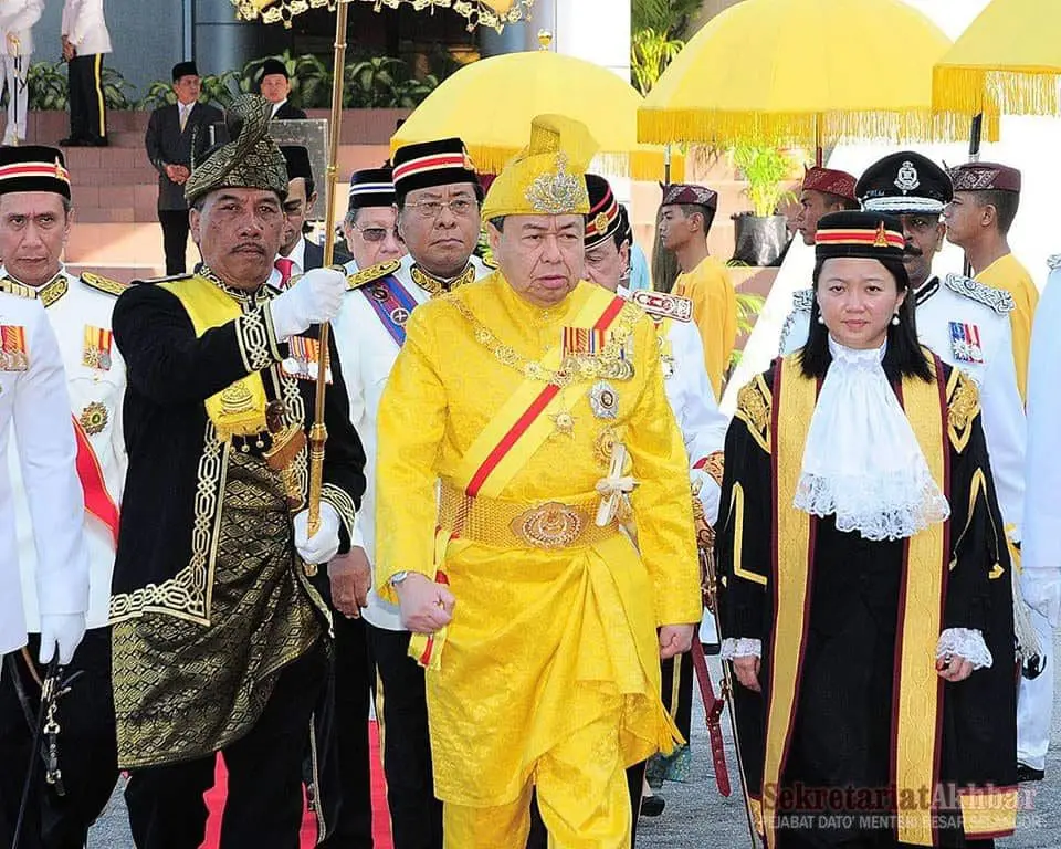 Hannah Yeoh with agong