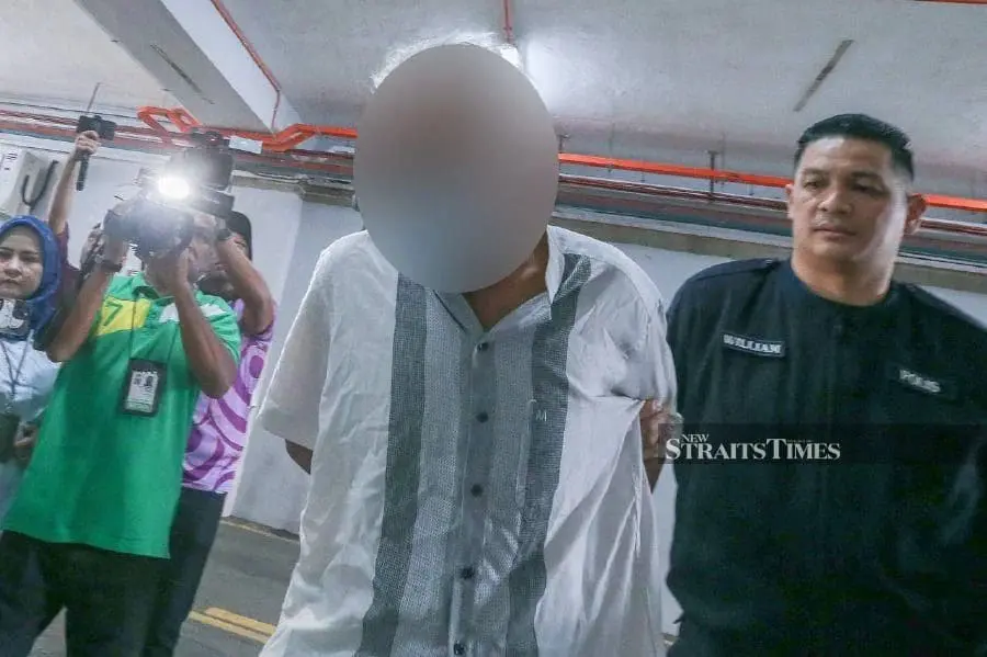 63yo M'sian Man Pleads Guilty To Molesting 13yo Daughter, Faces Up To 20 Years In Prison