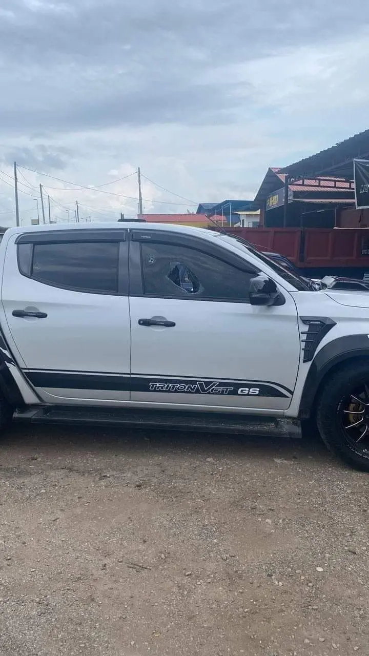 38yo M'sian Man Shot Dead Inside Pickup Truck At Kelantan, Had Criminal Record For Drugs