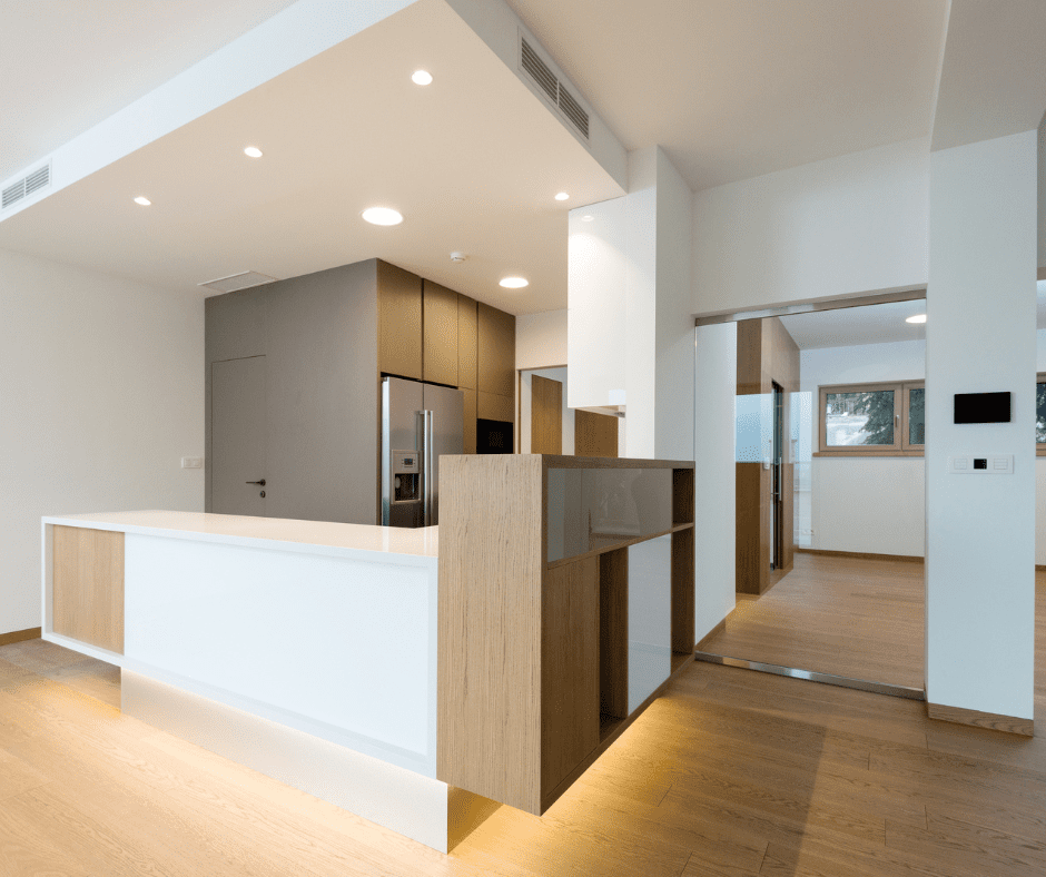 House with lots of walls 