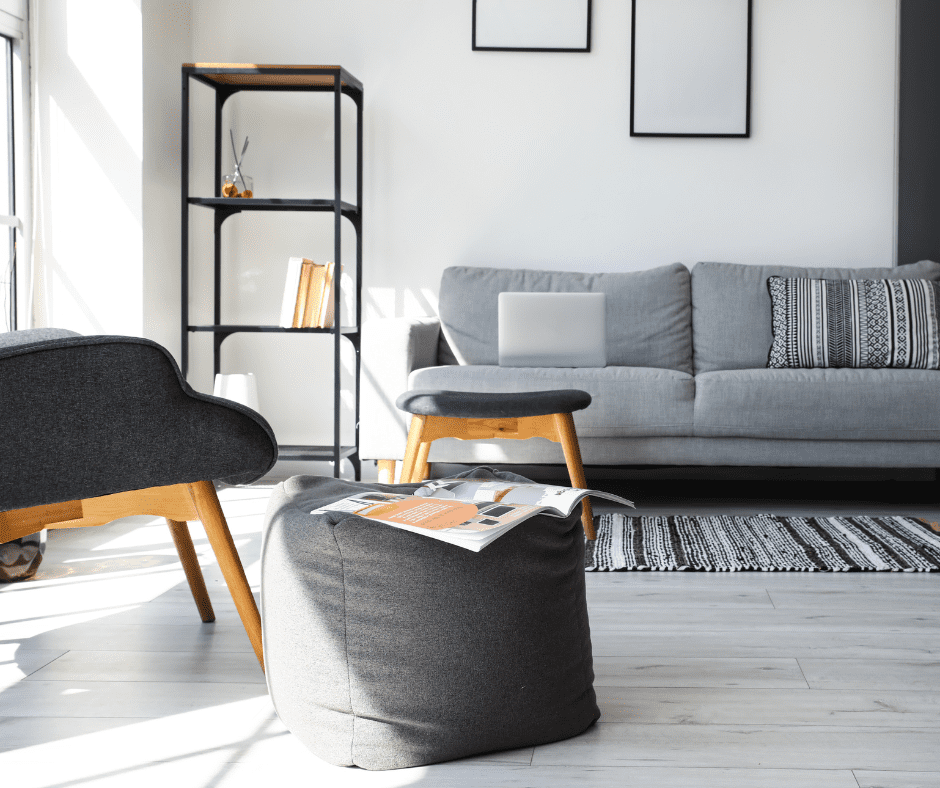 Living room with light 