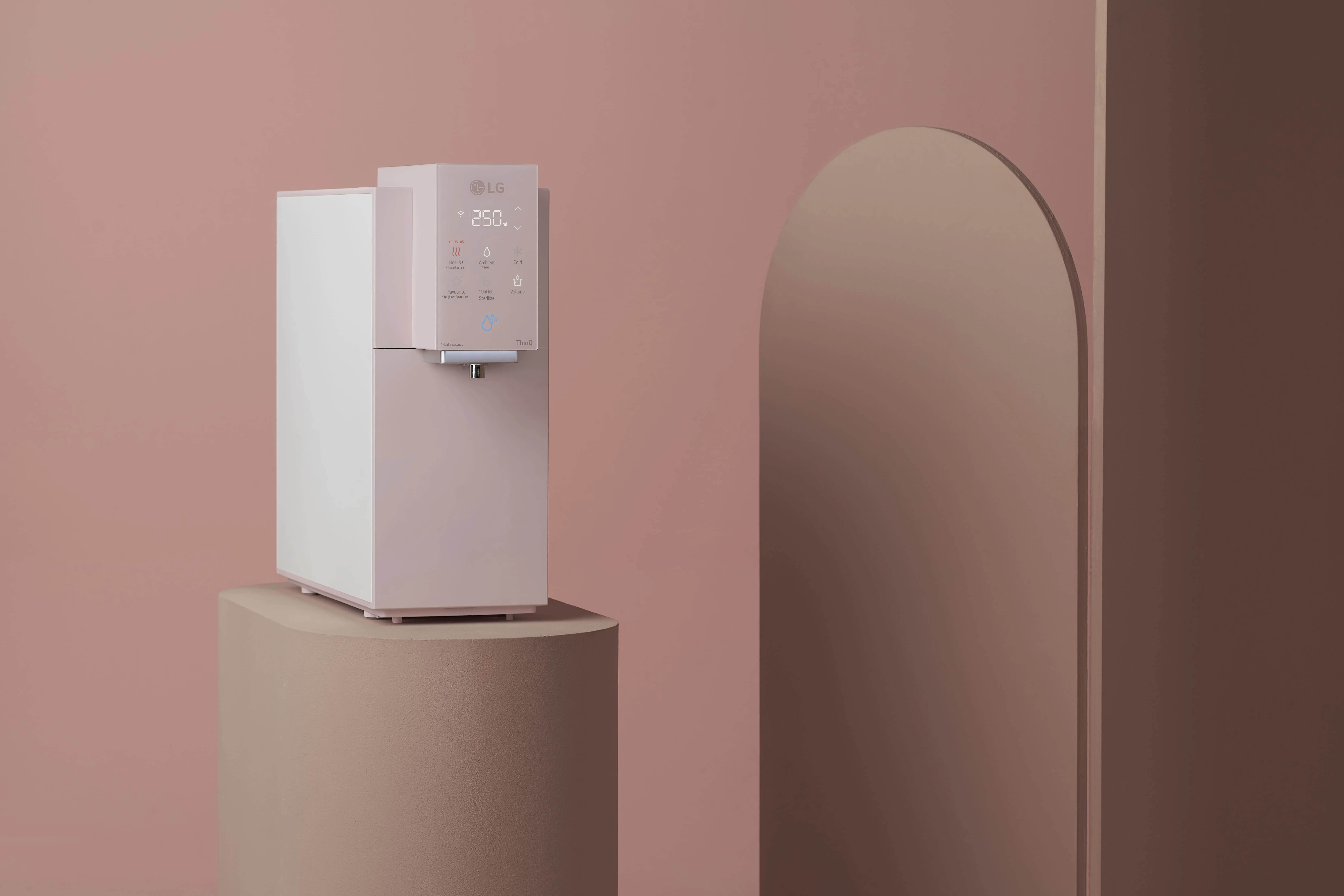 LG's Latest Self-Service Tankless Water Purifier