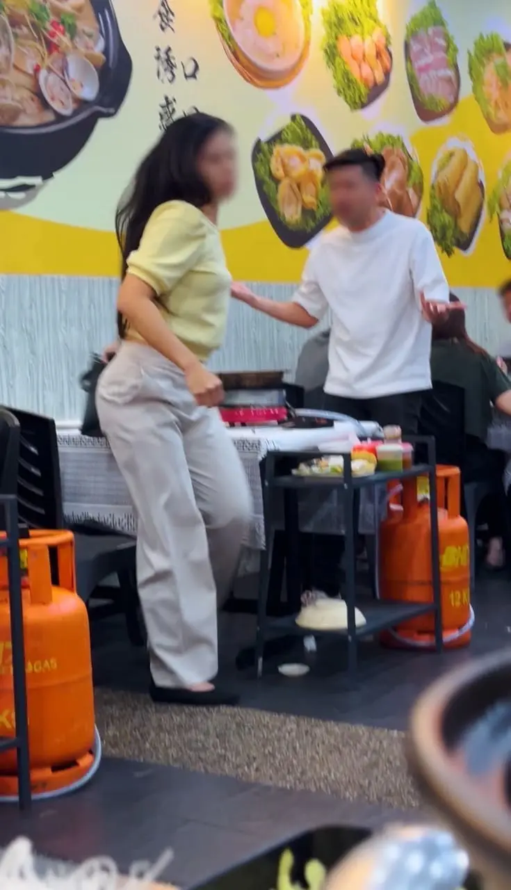 M'sian Couple's Hotpot Drama Went Super Viral - Turns Out the HONOR X9c Phone Has Stolen the Spotlight!