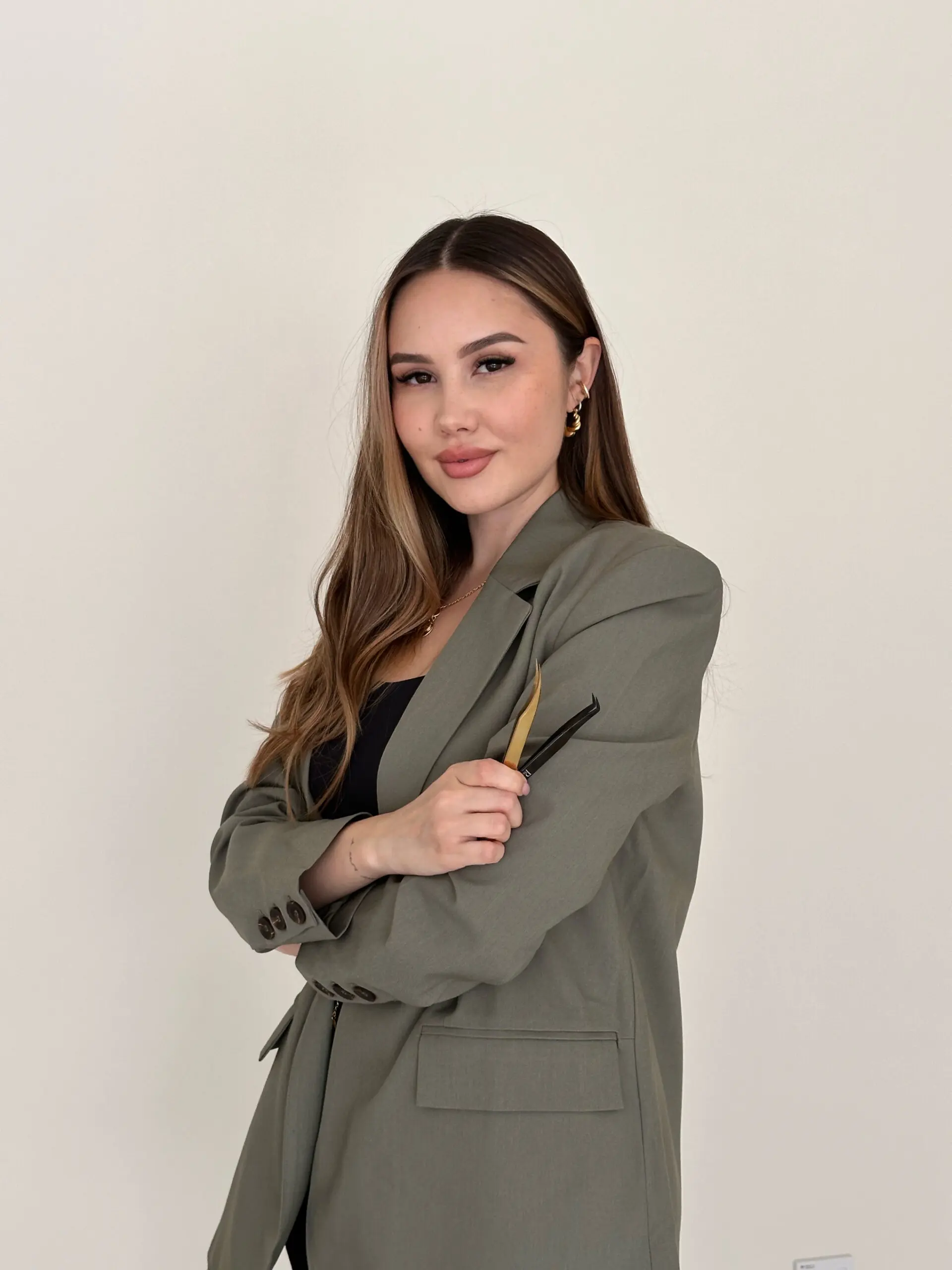 Tamiris from Tajikistan