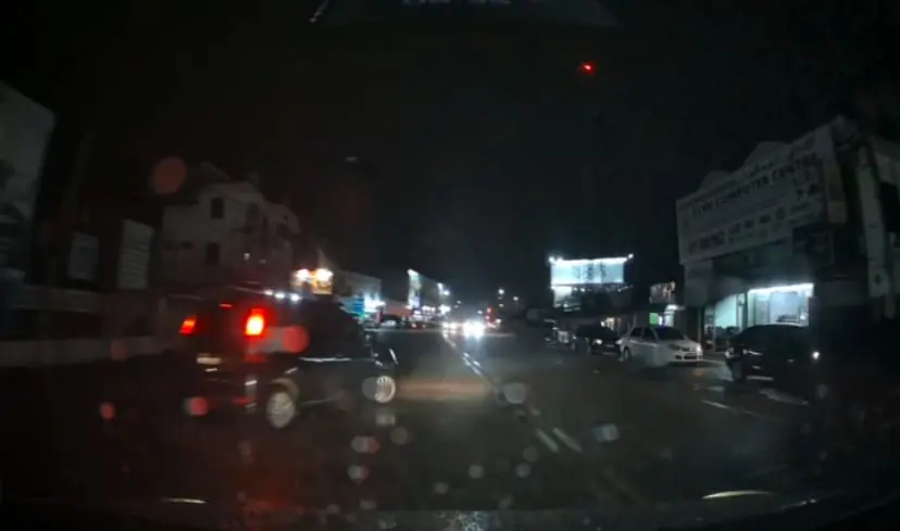 Perodua Axia Collides With Viva After Making A U-Turn Out Of The Blue