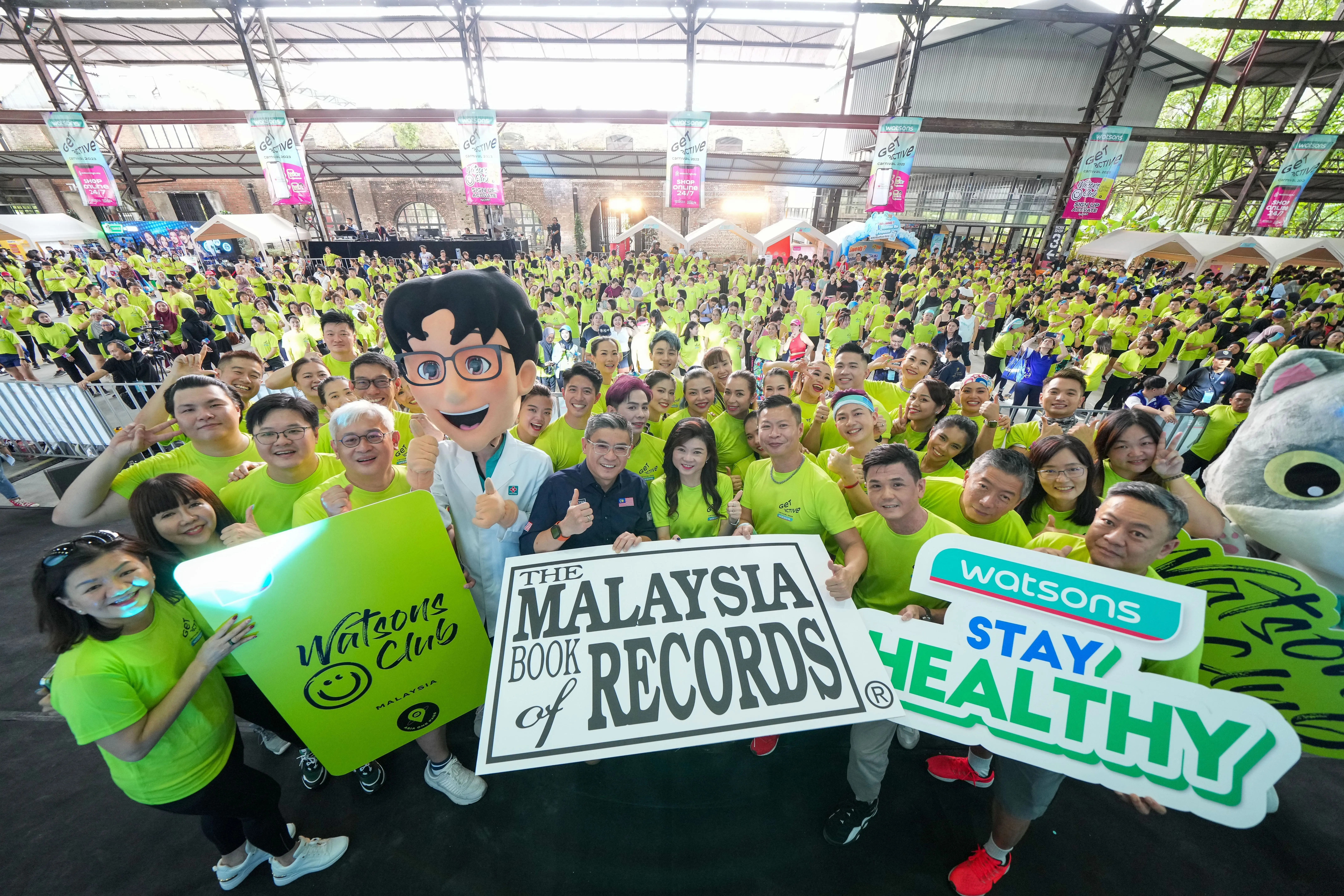Watsons Get Active Break Malaysia's Book Record 