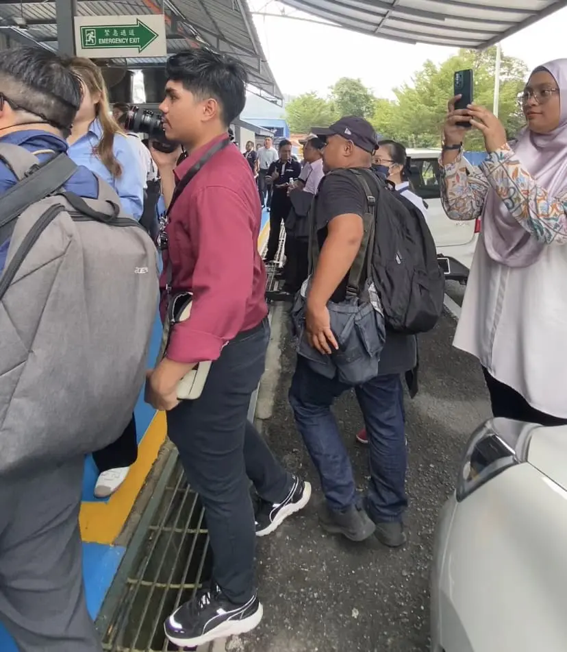 Journalists and media