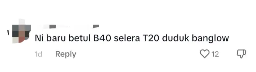 M’sian Woman ‘Chopes’ Parking Spot With A Bucket At Residential Area, Gets Slammed For Her Selfishness - comment
