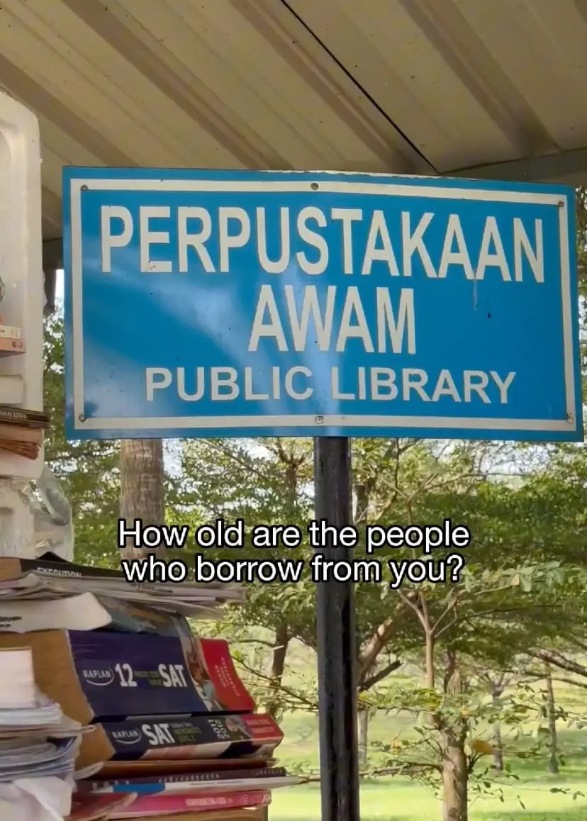 Uncle Lee - Mini Library Taman Wawasan Puchong