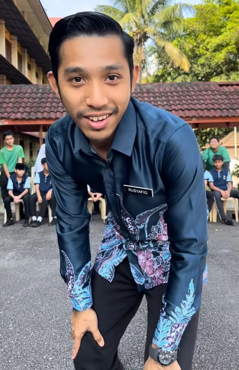 MUHAMAD RUSYAFIQ ROSLI