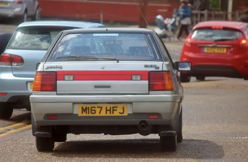 Proton Saga MPi Aeroback (1994)