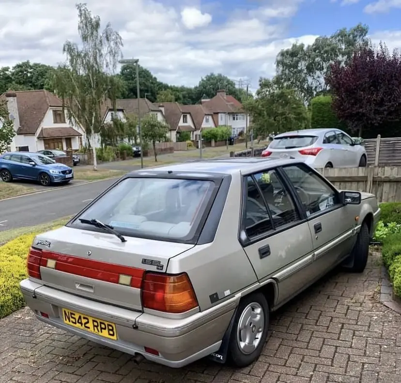 Proton Saga Aeroback (1995)