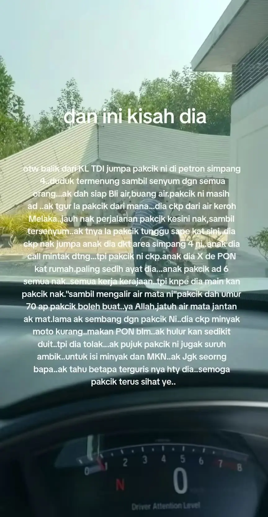 story - 70yo M'sian Man Left In Tears After Son Allegedly Abandons Him At Petrol Station