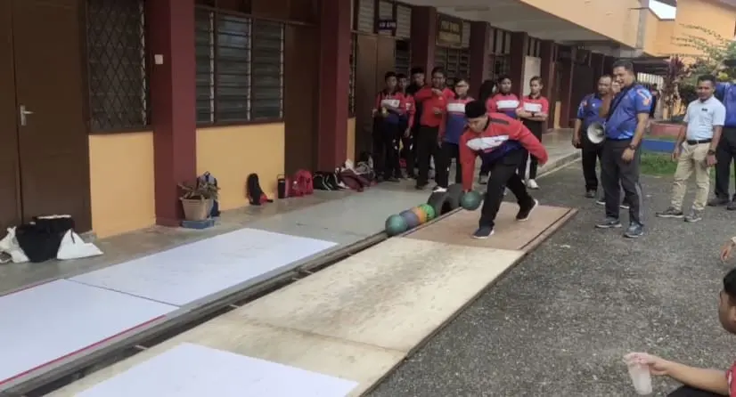 Bowling at SK Nami, Kedah