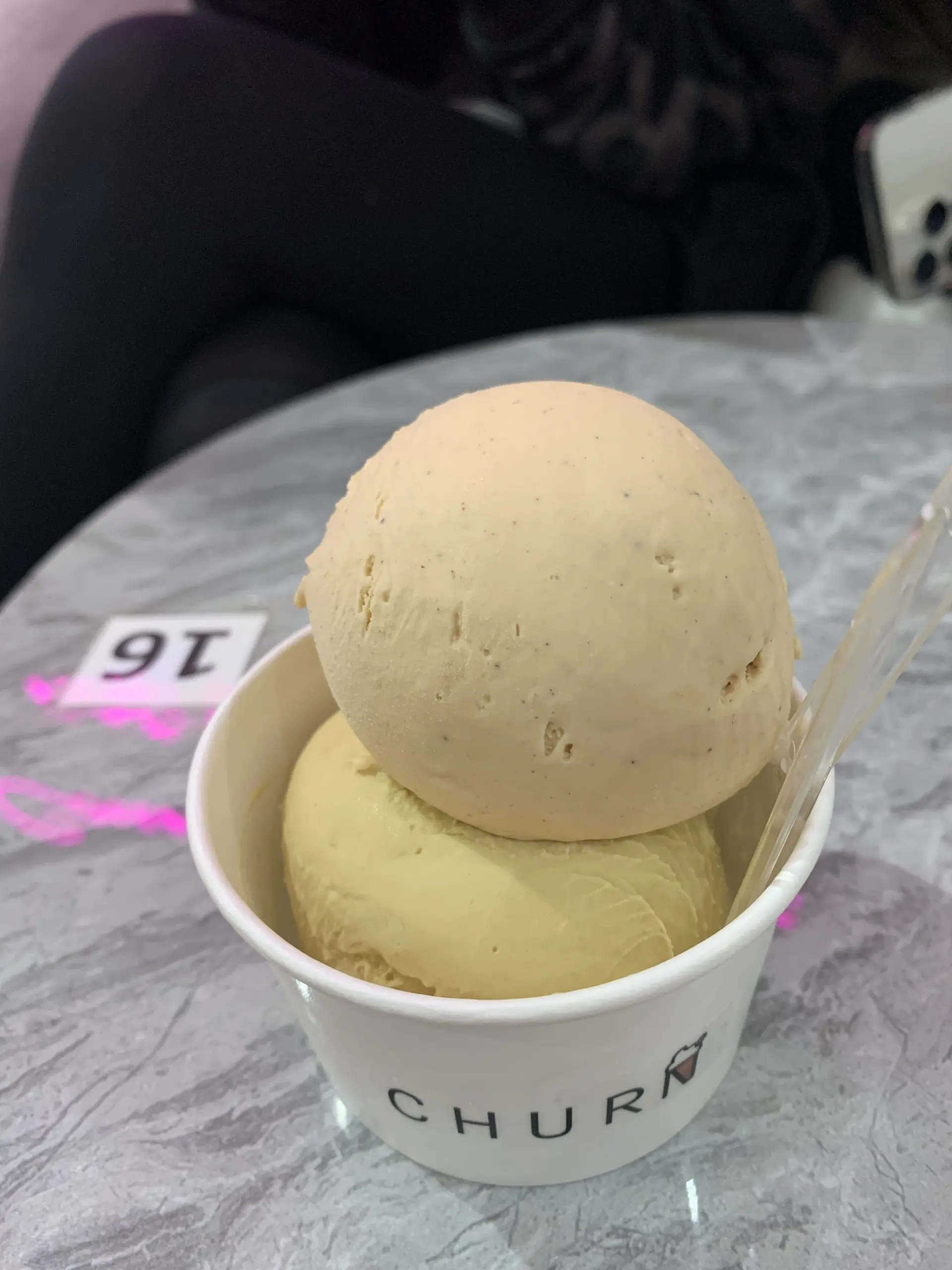 Double scoop ice cream (RM18.50)