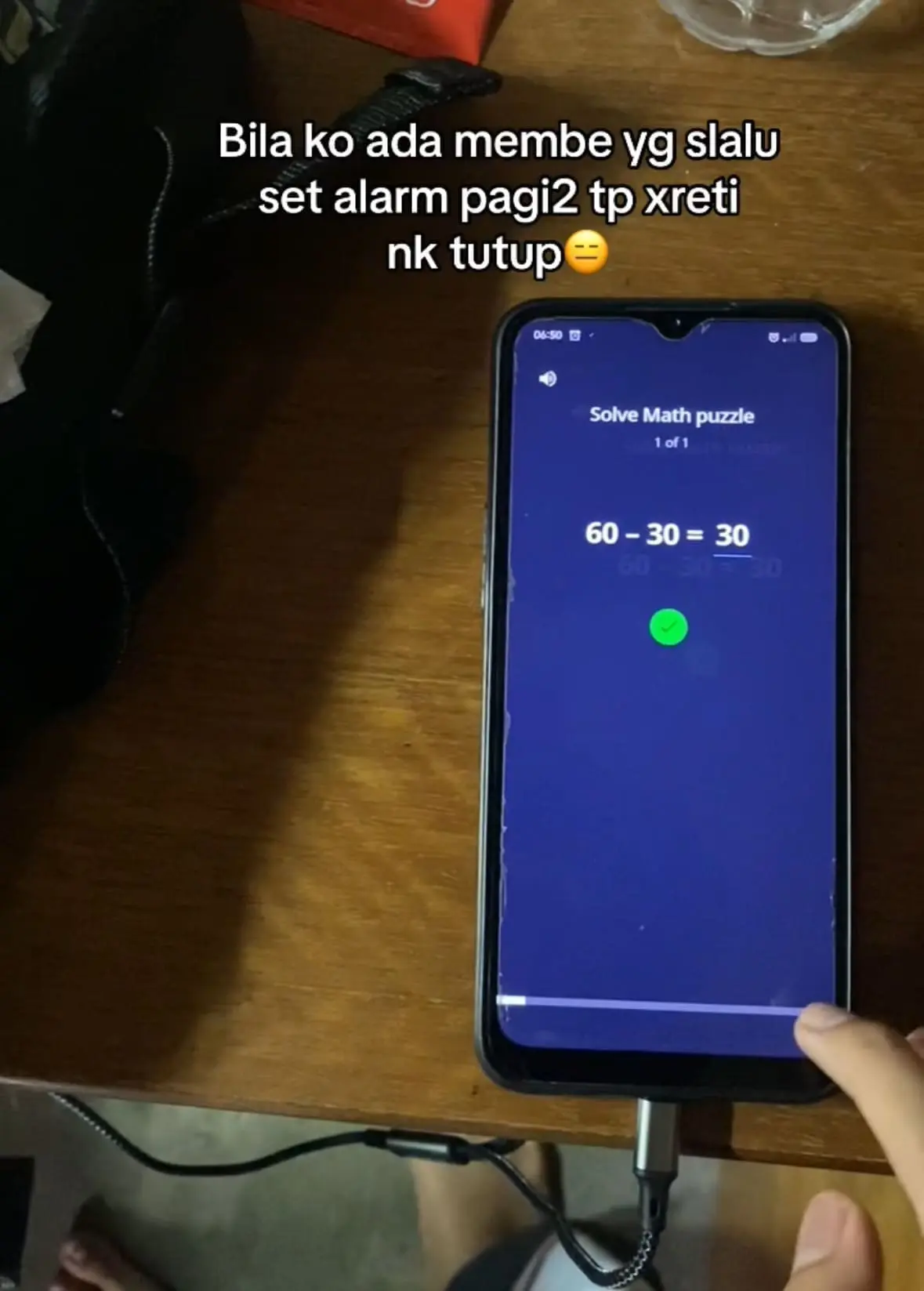 M'sian Student Sleeps Through Alarm As Roommate Takes Math Quiz At 6.50AM To Turn It Off