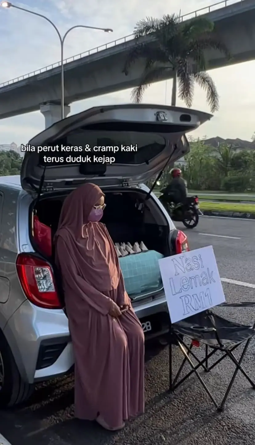 @byzilaa Malaysian woman selling nasi lemak while pregnant 
