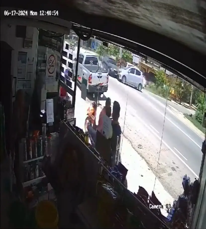 axia crashed with another car at junction