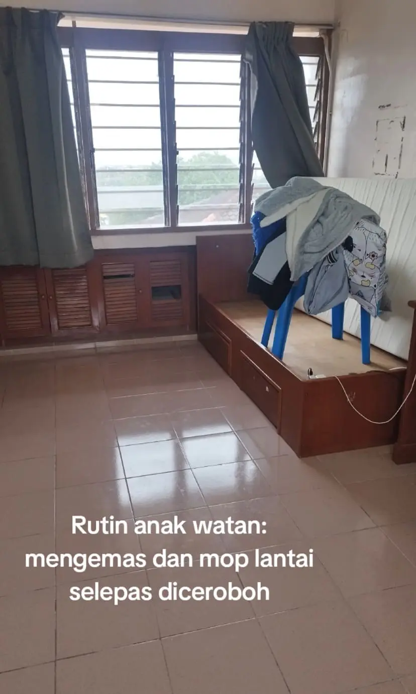 Kolej Burhanuddin Helmi room cleaned and organised